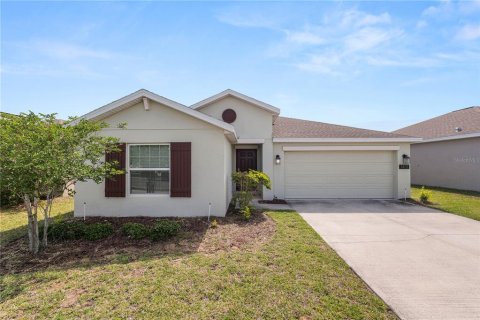 Villa ou maison à Haines City, Floride 4 chambres, 180.14 m2 № 2369580