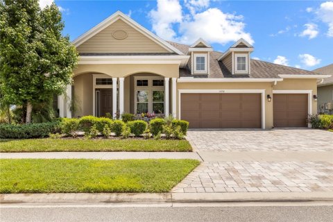 House in Land O' Lakes, Florida 4 bedrooms, 309.36 sq.m. № 2117963