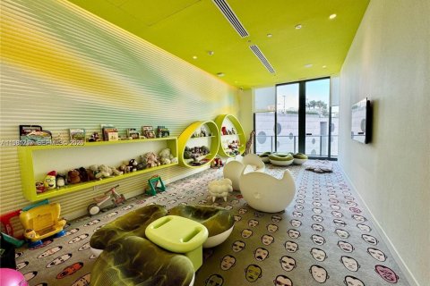 Copropriété à vendre à Miami, Floride: 2 chambres, 100.71 m2 № 2154843 - photo 24