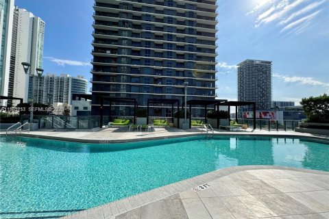 Copropriété à vendre à Miami, Floride: 2 chambres, 100.71 m2 № 2154843 - photo 27