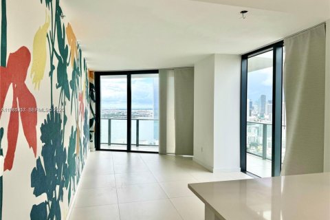 Copropriété à vendre à Miami, Floride: 2 chambres, 100.71 m2 № 2154843 - photo 5