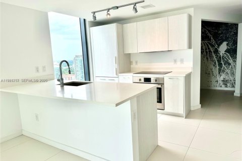 Copropriété à vendre à Miami, Floride: 2 chambres, 100.71 m2 № 2154843 - photo 8