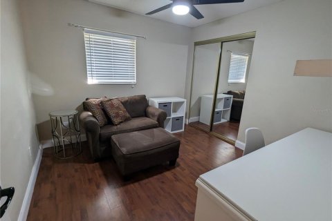 House in Fern Park, Florida 4 bedrooms, 150.04 sq.m. № 1908149 - photo 17