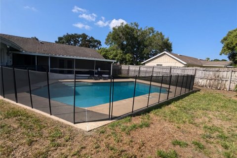 House in Fern Park, Florida 4 bedrooms, 150.04 sq.m. № 1908149 - photo 30