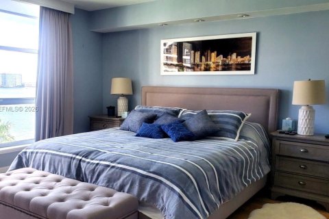 Condo in Aventura, Florida, 2 bedrooms  № 2243937 - photo 7