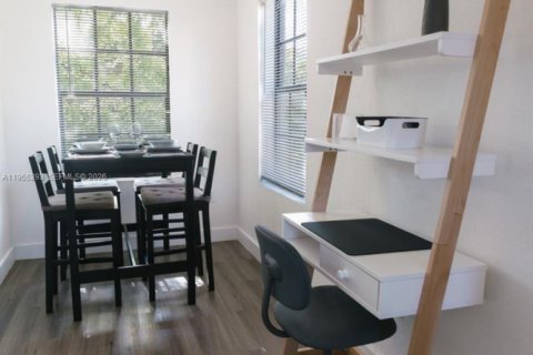 Купить коммерческую недвижимость в Майами, Флорида 416.2м2, № 2024565 - фото 26