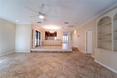 Condo in Sarasota, Florida, 2 bedrooms  № 1566286 - photo 7