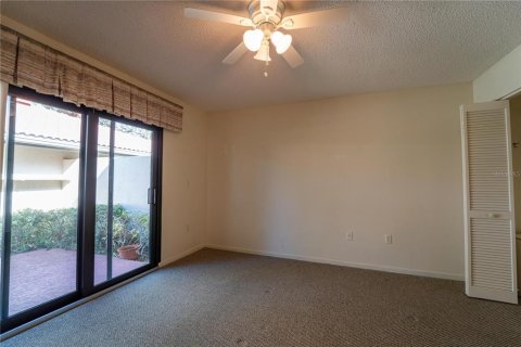 Condo in Sarasota, Florida, 2 bedrooms  № 1566286 - photo 23