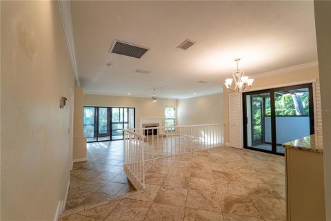 Condo in Sarasota, Florida, 2 bedrooms  № 1566286 - photo 16