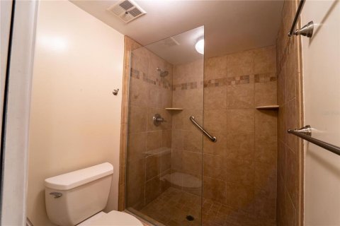 Condo in Sarasota, Florida, 2 bedrooms  № 1566286 - photo 24