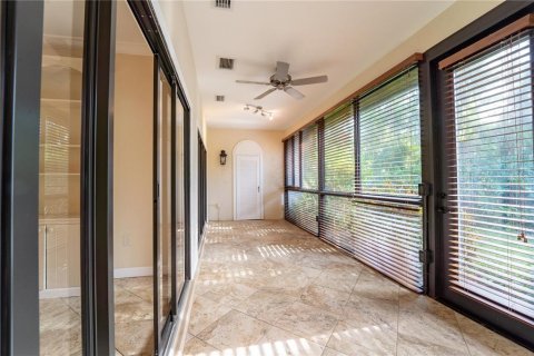 Condo in Sarasota, Florida, 2 bedrooms  № 1566286 - photo 18