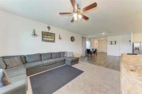 House in Parrish, Florida 5 bedrooms, 258.45 sq.m. № 2152262 - photo 7