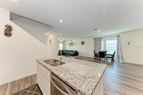 House in Parrish, Florida 5 bedrooms, 258.45 sq.m. № 2152262 - photo 12