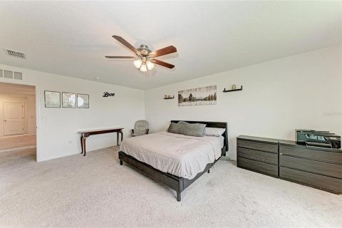 House in Parrish, Florida 5 bedrooms, 258.45 sq.m. № 2152262 - photo 20