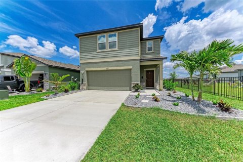 House in Parrish, Florida 5 bedrooms, 258.45 sq.m. № 2152262