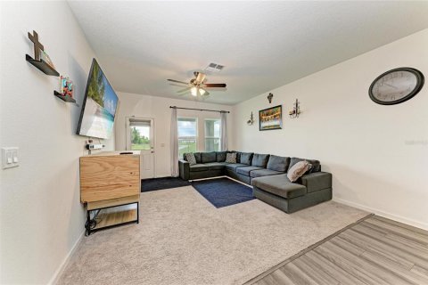 House in Parrish, Florida 5 bedrooms, 258.45 sq.m. № 2152262 - photo 5