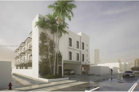 Commercial property in Miami, Florida № 1957985 - photo 1