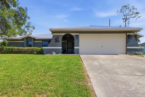 House in Citrus Springs, Florida 3 bedrooms, 134.43 sq.m. № 2208697 - photo 2