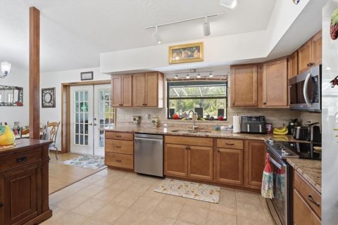 House in Citrus Springs, Florida 3 bedrooms, 134.43 sq.m. № 2208697 - photo 14
