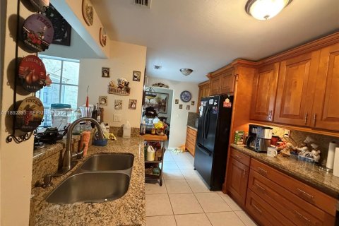 Купить виллу или дом в Майами, Флорида 3 спальни, 157.47м2, № 1944041 - фото 8