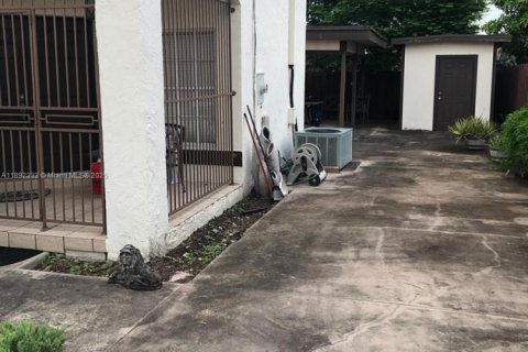 Купить виллу или дом в Майами, Флорида 3 спальни, 157.47м2, № 1944041 - фото 5