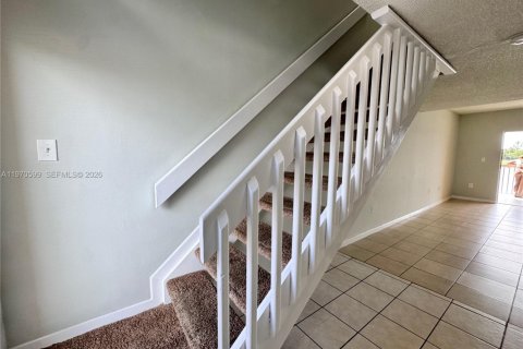 Townhouse in Fort Lauderdale, Florida 2 bedrooms, 95.88 sq.m. № 2038582 - photo 7