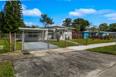 Villa ou maison à vendre à Fort Lauderdale, Floride: 4 chambres, 115.94 m2 № 2426358 - photo 5