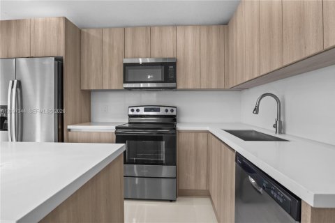 Villa ou maison à vendre à Fort Lauderdale, Floride: 4 chambres, 115.94 m2 № 2426358 - photo 27