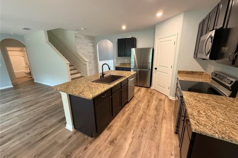 House in Parrish, Florida 5 bedrooms, 242.57 sq.m. № 2403706 - photo 8