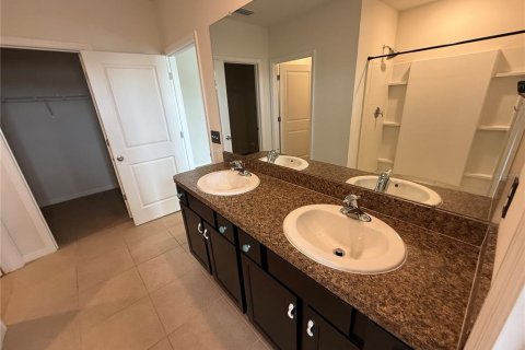 House in Parrish, Florida 5 bedrooms, 242.57 sq.m. № 2403706 - photo 17