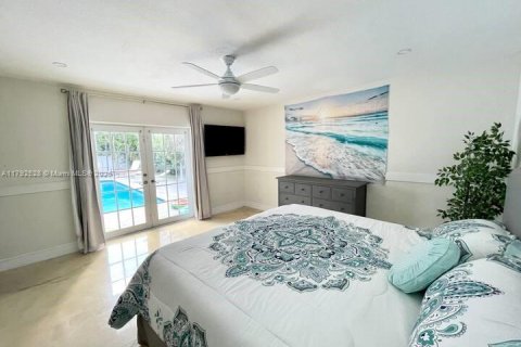 Villa ou maison à vendre à Hollywood, Floride: 5 chambres, 262.91 m2 № 1957702 - photo 9