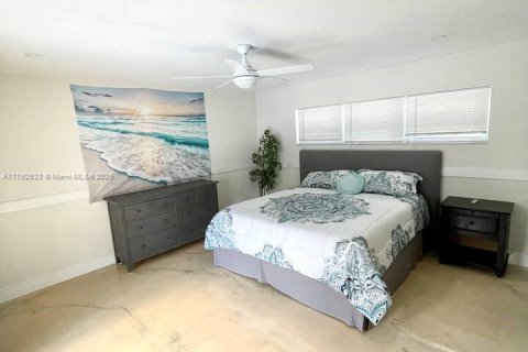 Villa ou maison à vendre à Hollywood, Floride: 5 chambres, 262.91 m2 № 1957702 - photo 23