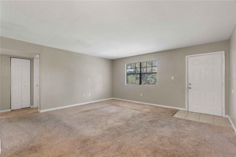 Copropriété à vendre à Tampa, Floride: 2 chambres, 83.52 m2 № 2225337 - photo 4