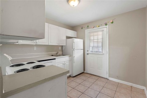 Copropriété à vendre à Tampa, Floride: 2 chambres, 83.52 m2 № 2225337 - photo 10