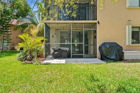 Condo in Weston, Florida, 2 bedrooms  № 1893537 - photo 4