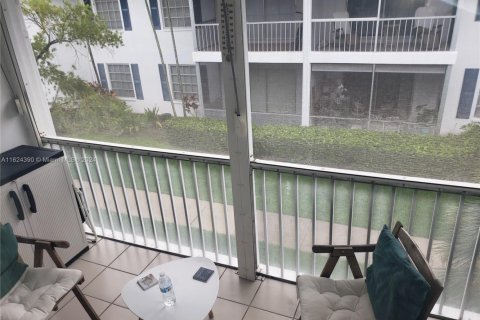 Condo in Fort Lauderdale, Florida, 1 bedroom  № 1981808 - photo 3