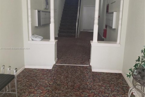 Condo in Fort Lauderdale, Florida, 1 bedroom  № 1981808 - photo 20