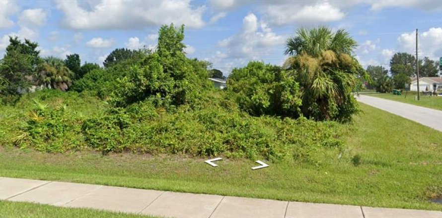 Terreno en Punta Gorda, Florida № 2232119