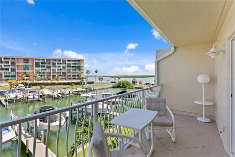 Touwnhouse à vendre à Treasure Island, Floride: 2 chambres, 117.06 m2 № 1870091 - photo 29