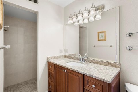 Touwnhouse à vendre à Treasure Island, Floride: 2 chambres, 117.06 m2 № 1870091 - photo 28