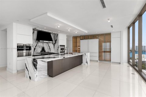 Copropriété à vendre à Sunny Isles Beach, Floride: 4 chambres № 1944443 - photo 7