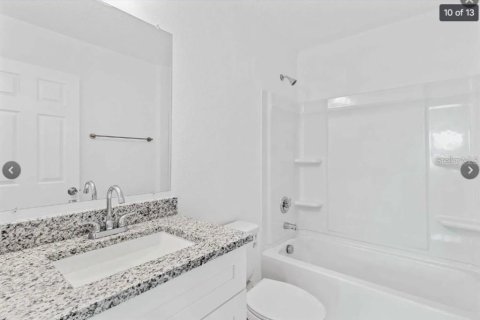 Adosado en venta en Kissimmee, Florida, 3 dormitorios, 121.52 m2 № 2204417 - foto 11