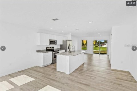 Adosado en venta en Kissimmee, Florida, 3 dormitorios, 121.52 m2 № 2204417 - foto 3