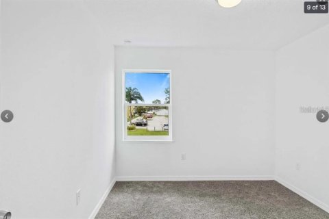 Adosado en venta en Kissimmee, Florida, 3 dormitorios, 121.52 m2 № 2204417 - foto 9