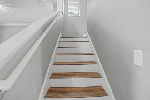 Купить виллу или дом в Фиш-Хок, Флорида 3 комнаты, 236.62м2, № 2224611 - фото 16