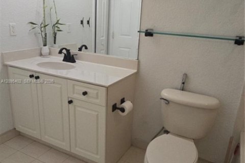 Copropriété à louer à Cutler Bay, Floride: 1 chambre, 69.31 m2 № 2390019 - photo 24