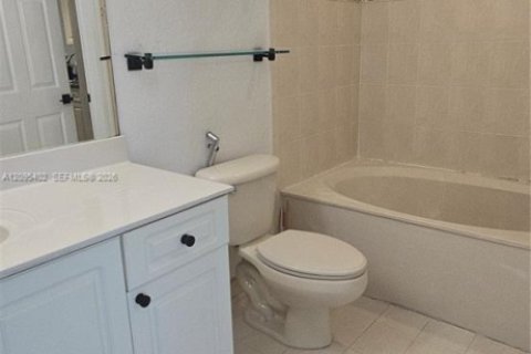 Copropriété à louer à Cutler Bay, Floride: 1 chambre, 69.31 m2 № 2390019 - photo 25