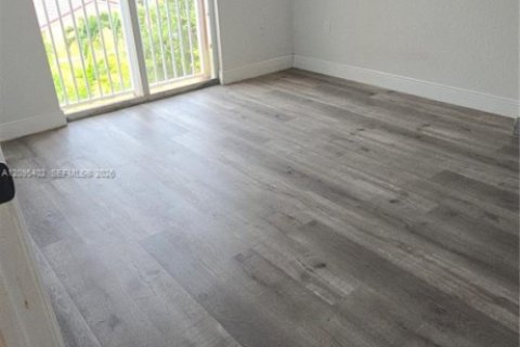 Copropriété à louer à Cutler Bay, Floride: 1 chambre, 69.31 m2 № 2390019 - photo 19