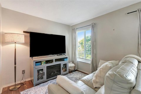 Condo in Clearwater, Florida, 2 bedrooms  № 2092982 - photo 16