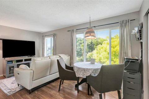 Condo in Clearwater, Florida, 2 bedrooms  № 2092982 - photo 14